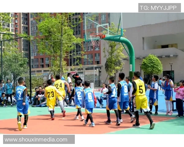 成都篮球队灵活性变革引发热议展望未来发展新机遇 成都篮球队灵活性变革引发热议展望未来发展新机遇